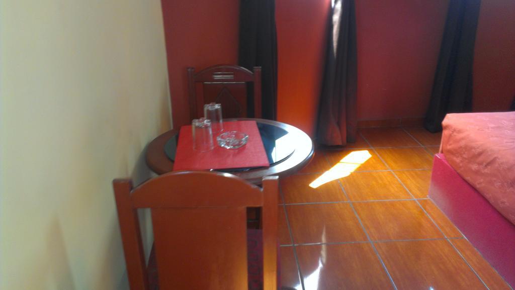 Hostal Gq ليما المظهر الخارجي الصورة